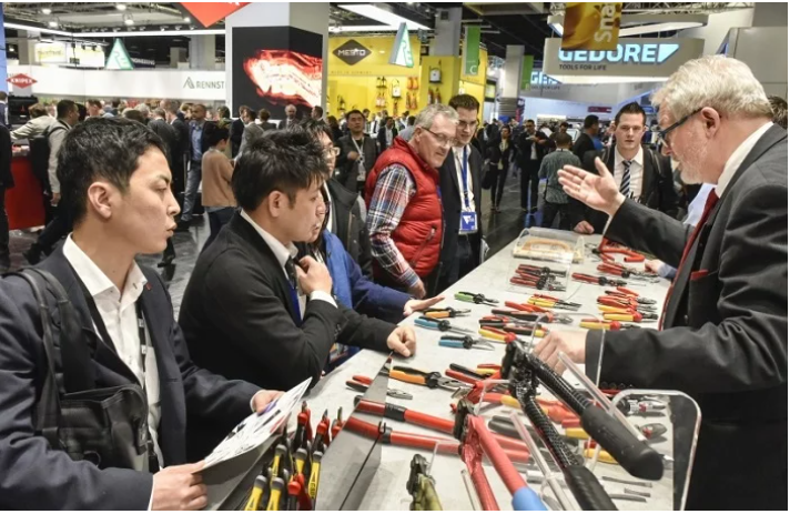 Eisenwarenmesse Cologne_Yangjiang DM Screw Hardware Products Co., Ltd._News_得盟五金_鑽尾螺丝_自攻螺丝_机牙螺丝_特殊螺丝_超长螺丝_组合螺丝_其它螺丝_钻尾螺丝_自攻螺丝_钻尾丝